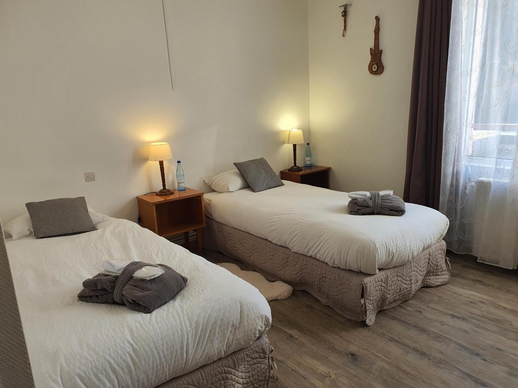 Hotel De La Promenade Bains-les-Bains Zewnętrze zdjęcie